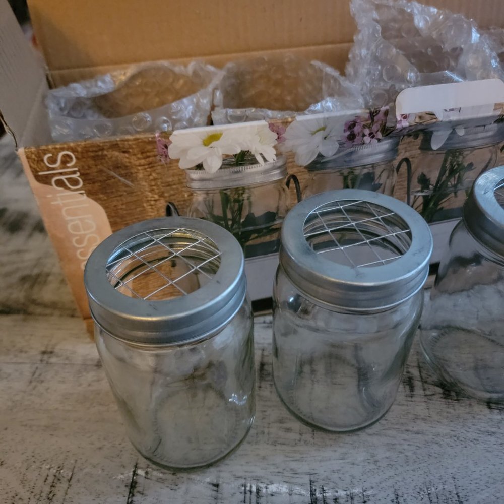 Mason Jars with Galvanized Caddy - Picture 12 of 14